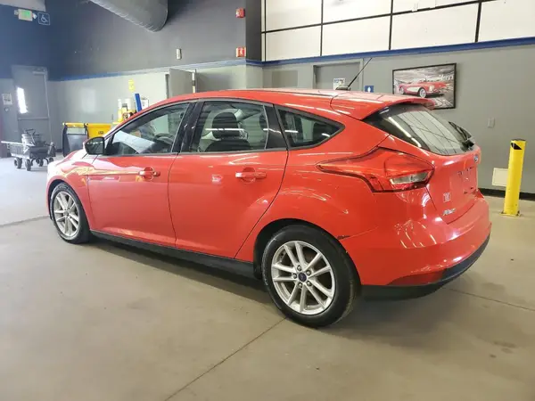 1FADP3K29GL217218 2016 FORD FOCUS - Image 2