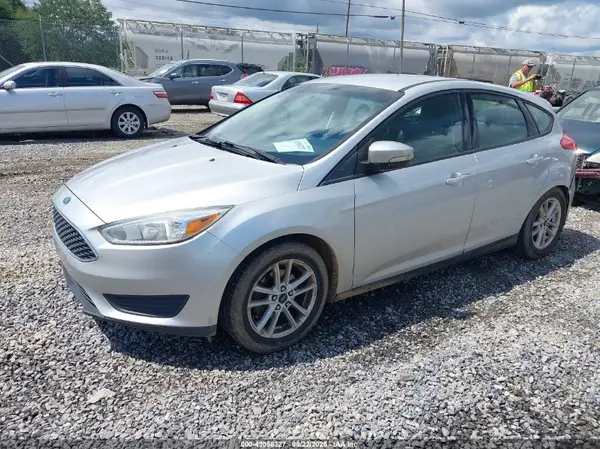 1FADP3K29GL234942 2016 FORD FOCUS - Image 2
