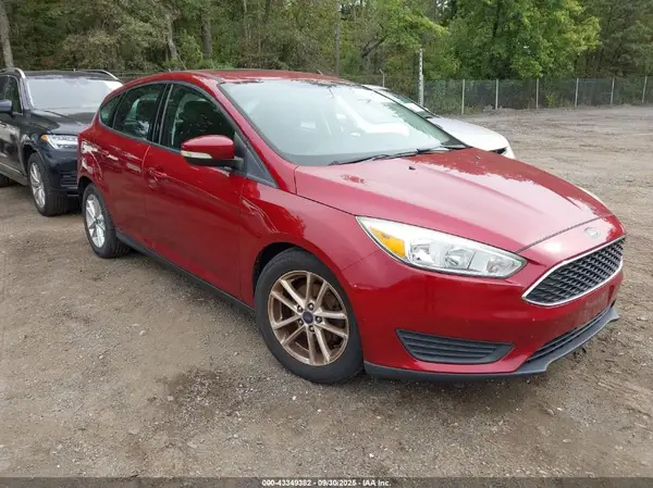 1FADP3K29GL240949 2016 FORD FOCUS - Image 1