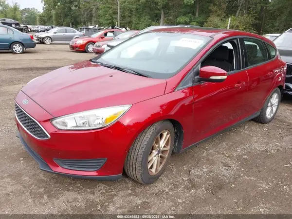 1FADP3K29GL240949 2016 FORD FOCUS - Image 2