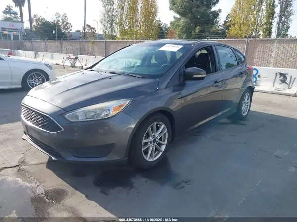 1FADP3K29GL246945 2016 FORD FOCUS - Image 2