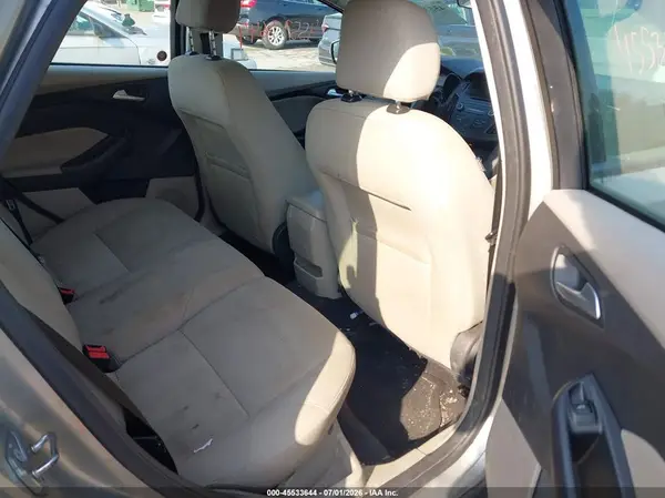 1FADP3K29GL248419 2016 FORD FOCUS - Image 8