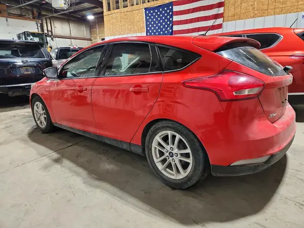 1FADP3K29GL259033 2016 FORD FOCUS - Image 2
