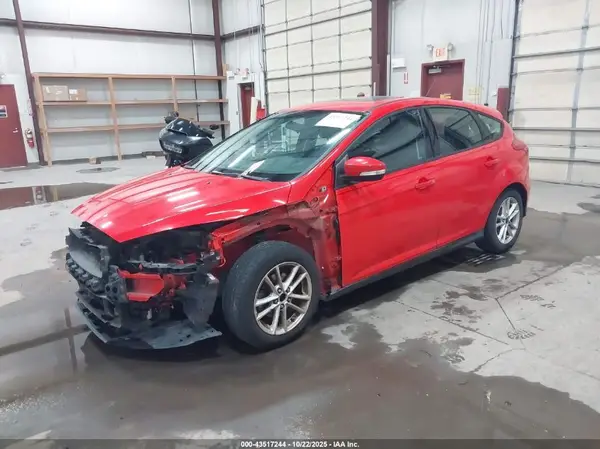 1FADP3K29GL263504 2016 FORD FOCUS - Image 2
