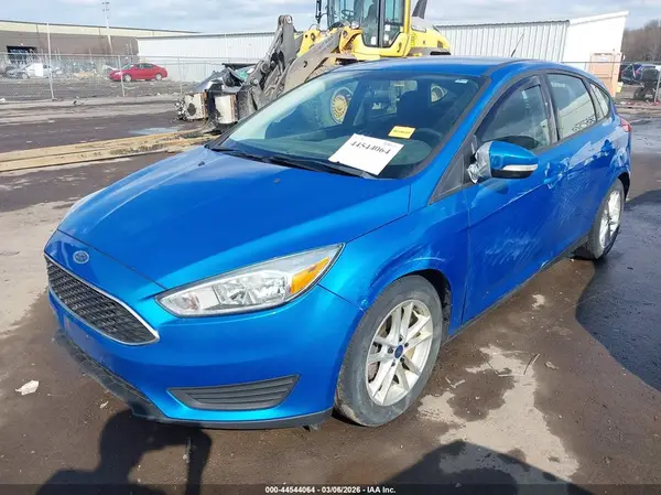 1FADP3K29GL266936 2016 FORD FOCUS - Image 2