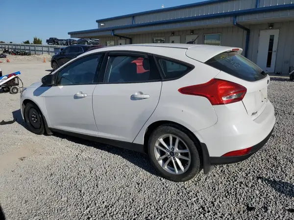1FADP3K29GL267102 2016 FORD FOCUS - Image 2