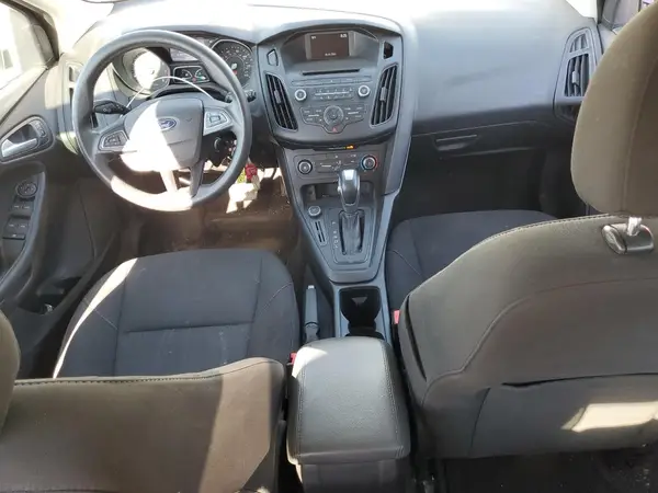1FADP3K29GL267102 2016 FORD FOCUS - Image 8