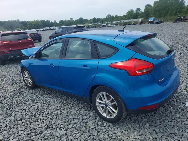 1FADP3K29GL275104 2016 FORD FOCUS - Image 2