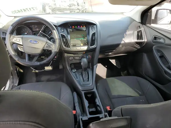 1FADP3K29GL277287 2016 FORD FOCUS - Image 8