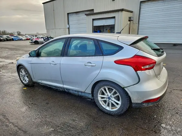 1FADP3K29GL283204 2016 FORD FOCUS - Image 2