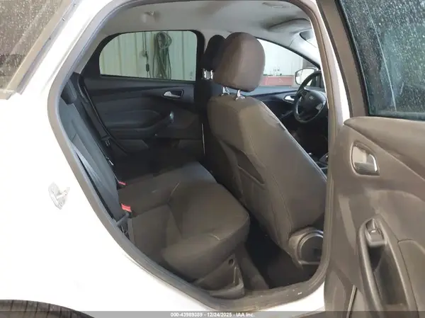 1FADP3K29GL285096 2016 FORD FOCUS - Image 8