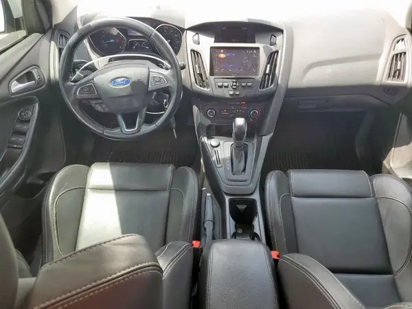 1FADP3K29GL288810 2016 FORD FOCUS - Image 8