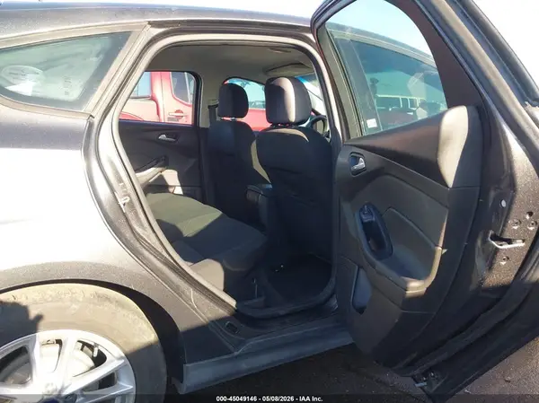 1FADP3K29GL297572 2016 FORD FOCUS - Image 8