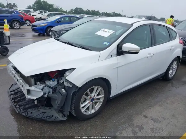 1FADP3K29GL298155 2016 FORD FOCUS - Image 2
