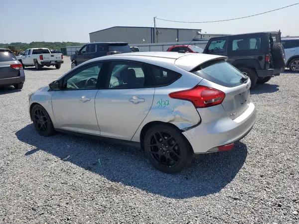 1FADP3K29GL311325 2016 FORD FOCUS - Image 2