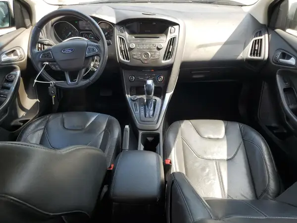 1FADP3K29GL311339 2016 FORD FOCUS - Image 8