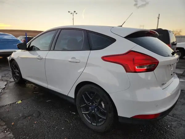 1FADP3K29GL315228 2016 FORD FOCUS - Image 2