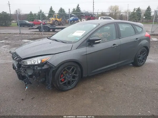 1FADP3K29GL327122 2016 FORD FOCUS - Image 2