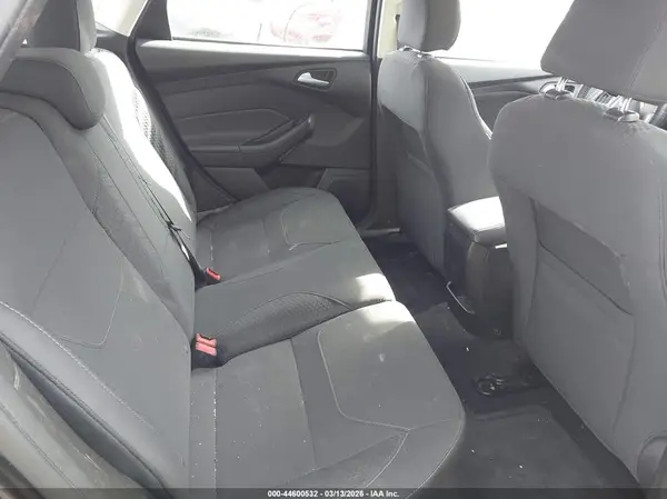 1FADP3K29GL327122 2016 FORD FOCUS - Image 8