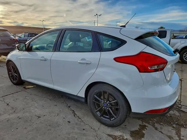 1FADP3K29GL331686 2016 FORD FOCUS - Image 2