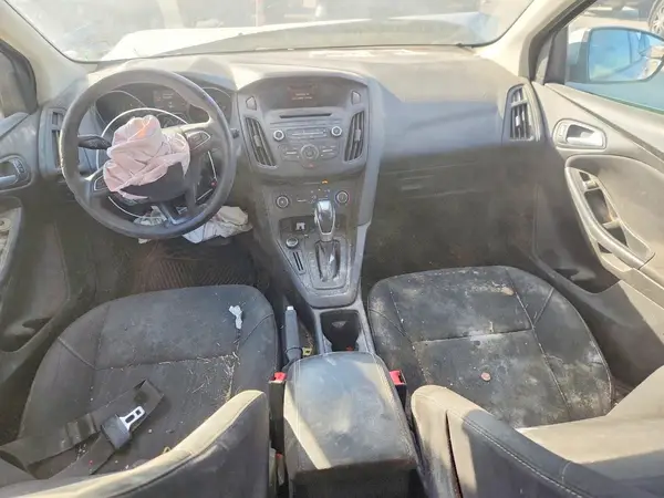 1FADP3K29GL348696 2016 FORD FOCUS - Image 8