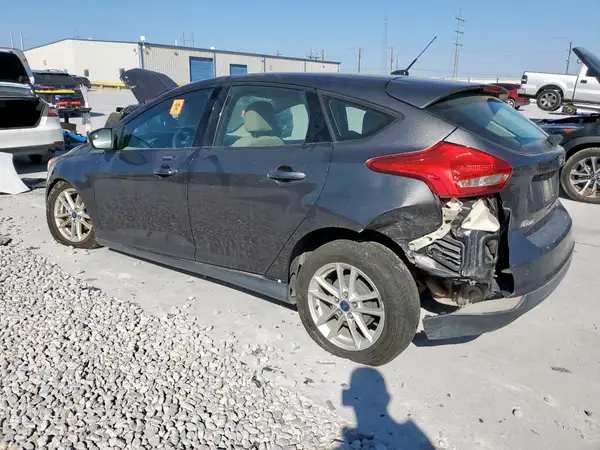 1FADP3K29GL359925 2016 FORD FOCUS - Image 2