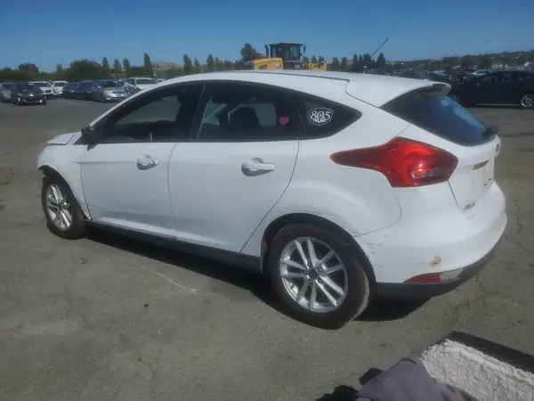 1FADP3K29GL363327 2016 FORD FOCUS - Image 2