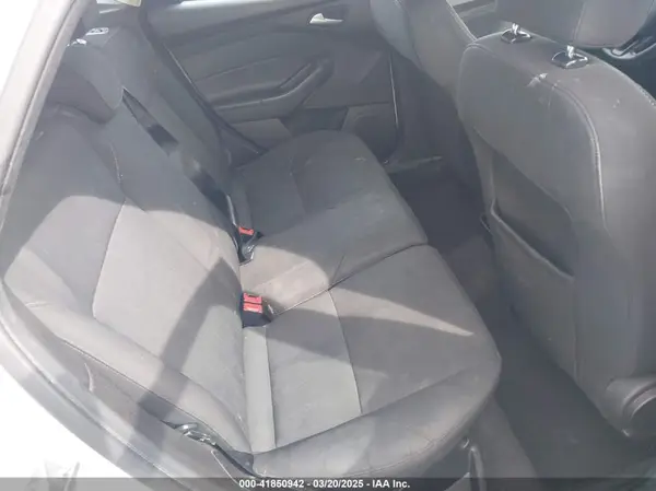 1FADP3K29GL364204 2016 FORD FOCUS - Image 8