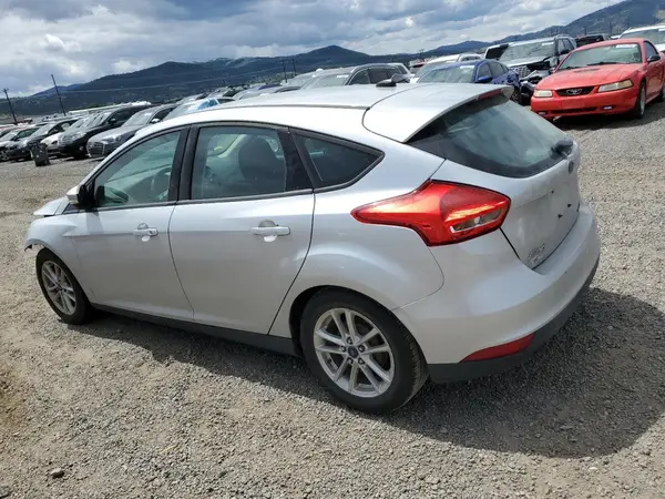 1FADP3K29GL370066 2016 FORD FOCUS - Image 2