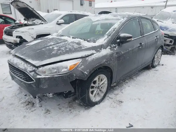 1FADP3K29GL375011 2016 FORD FOCUS - Image 2