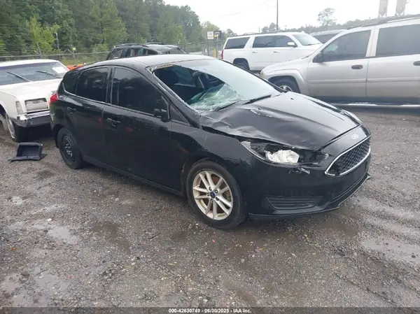 1FADP3K29GL376613 2016 FORD FOCUS - Image 1