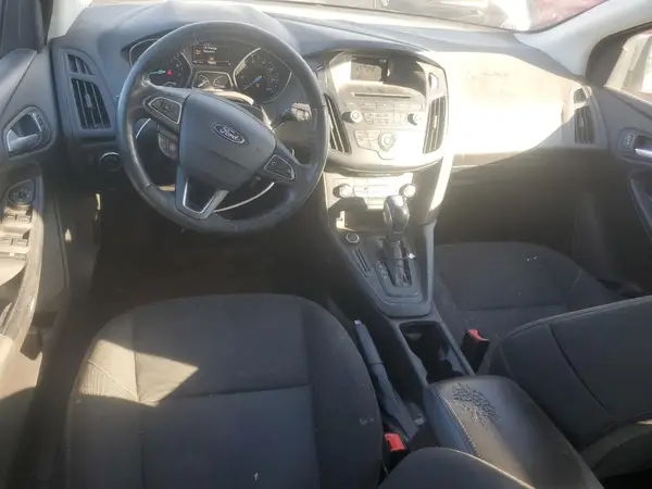 1FADP3K29GL377664 2016 FORD FOCUS - Image 8