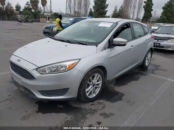 1FADP3K29GL384260 2016 FORD FOCUS - Image 2