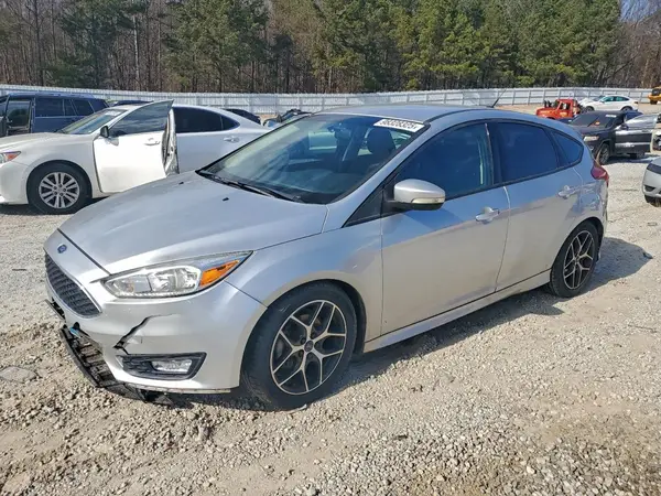 1FADP3K29GL393458 2016 FORD FOCUS - Image 1