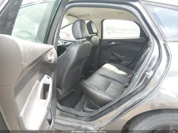 1FADP3K29GL406676 2016 FORD FOCUS - Image 8