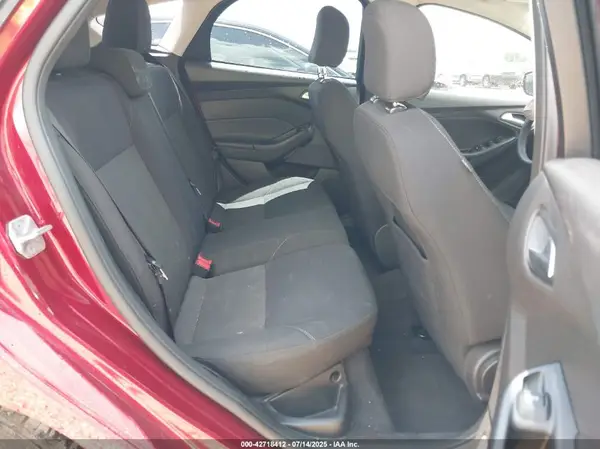 1FADP3K29HL204678 2017 FORD FOCUS - Image 8