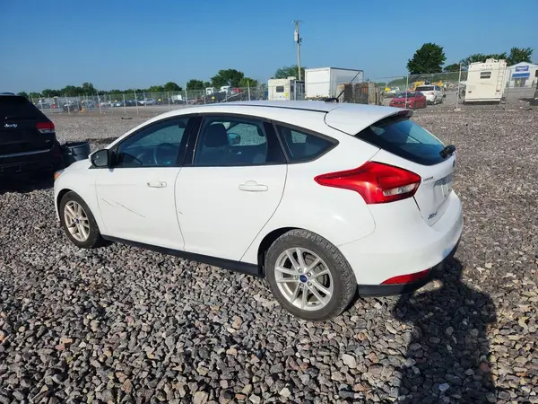 1FADP3K29HL209623 2017 FORD FOCUS - Image 2
