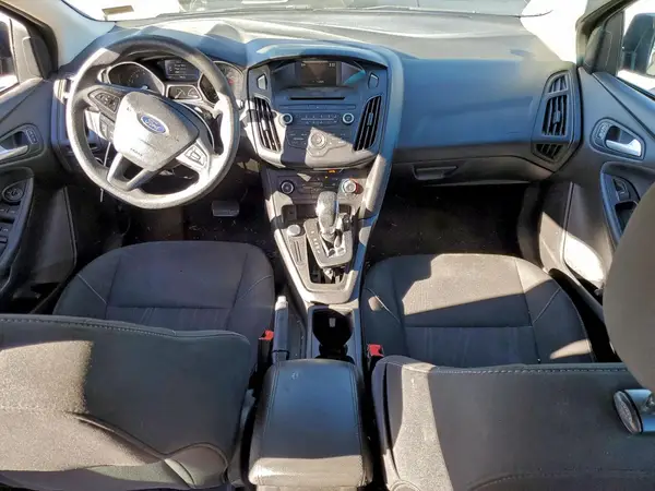 1FADP3K29HL216197 2017 FORD FOCUS - Image 8