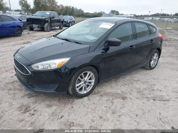 1FADP3K29HL221013 2017 FORD FOCUS - Image 2