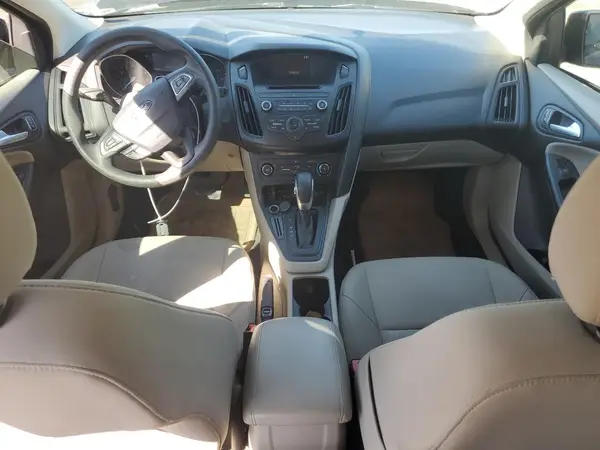 1FADP3K29HL231296 2017 FORD FOCUS - Image 8