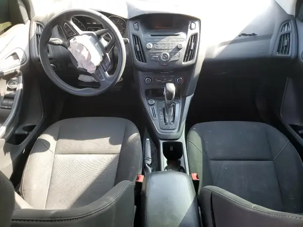 1FADP3K29HL231668 2017 FORD FOCUS - Image 8