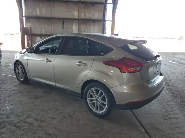 1FADP3K29HL245795 2017 FORD FOCUS - Image 2