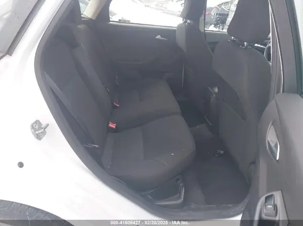 1FADP3K29HL246932 2017 FORD FOCUS - Image 8