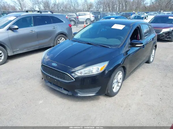 1FADP3K29HL249183 2017 FORD FOCUS - Image 2