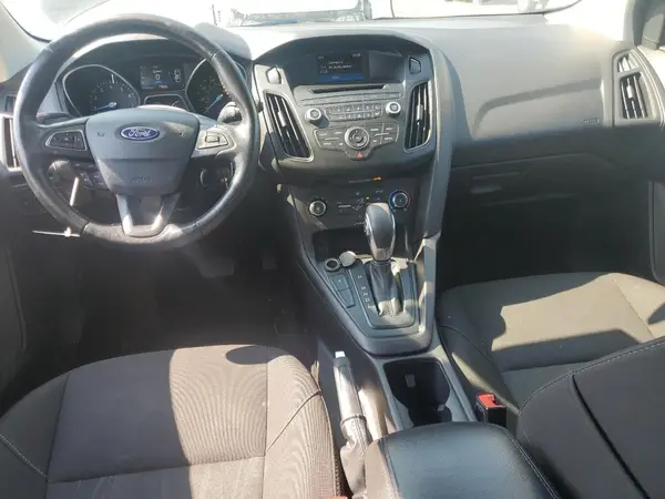1FADP3K29HL255520 2017 FORD FOCUS - Image 8