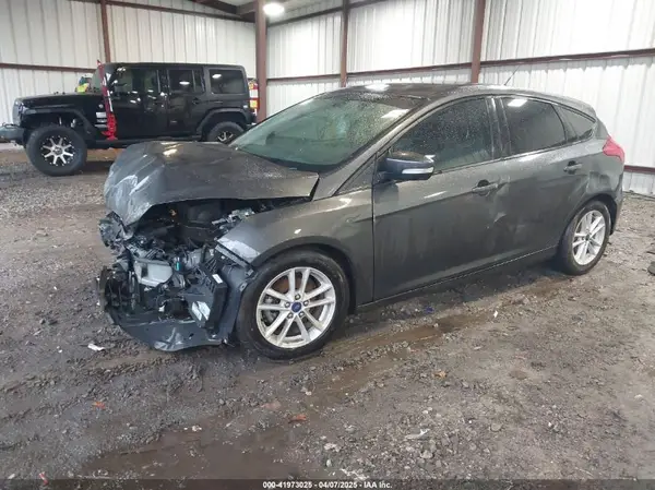 1FADP3K29HL274620 2017 FORD FOCUS - Image 2