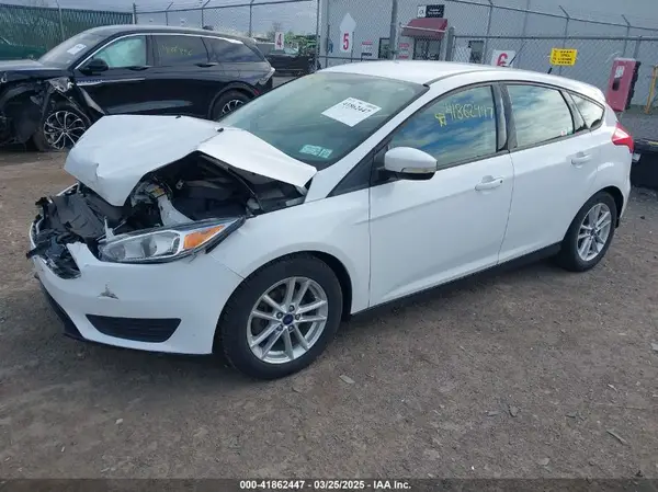 1FADP3K29HL285830 2017 FORD FOCUS - Image 2