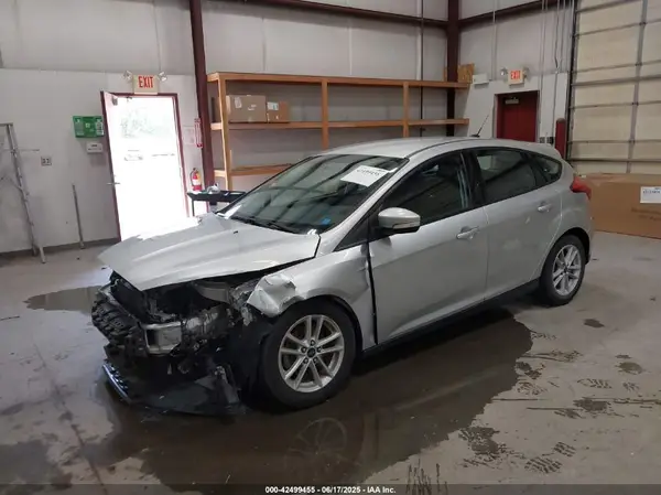 1FADP3K29HL289294 2017 FORD FOCUS - Image 2