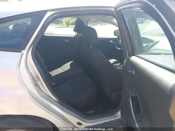 1FADP3K29HL297041 2017 FORD FOCUS - Image 8