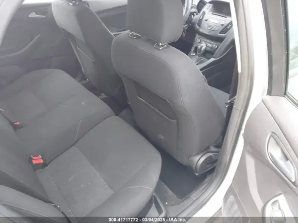 1FADP3K29HL313531 2017 FORD FOCUS - Image 8
